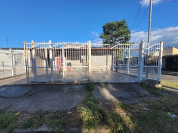 house em Caetano Fulginiti, Rubem Berta - Porto Alegre - RS
