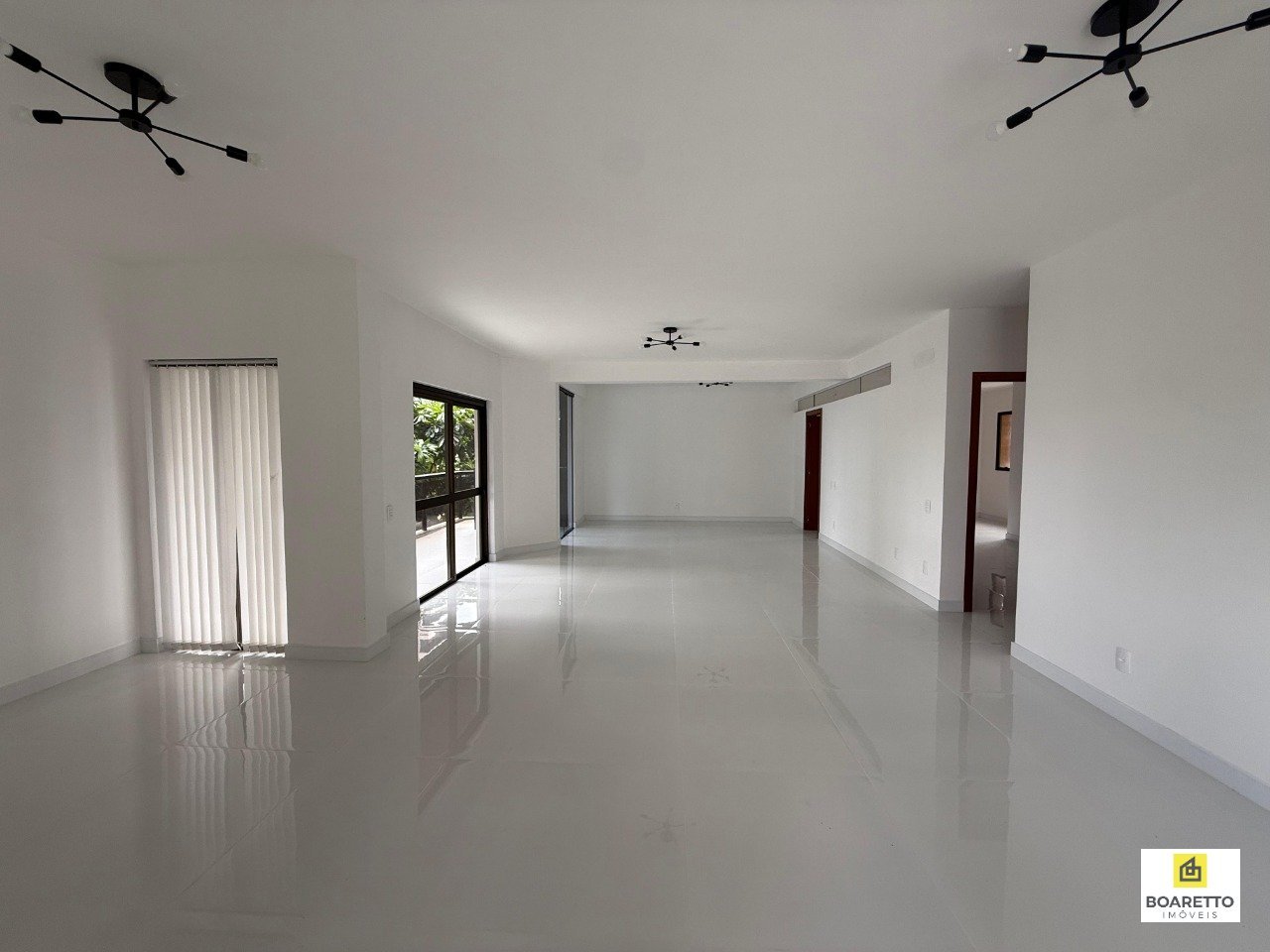 WhatsApp Image 2025-11-17 at 13.39