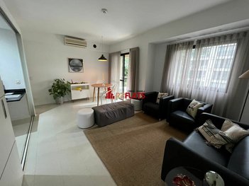 apartment em Rua Jerônimo da Veiga, Jardim Europa - São Paulo - SP