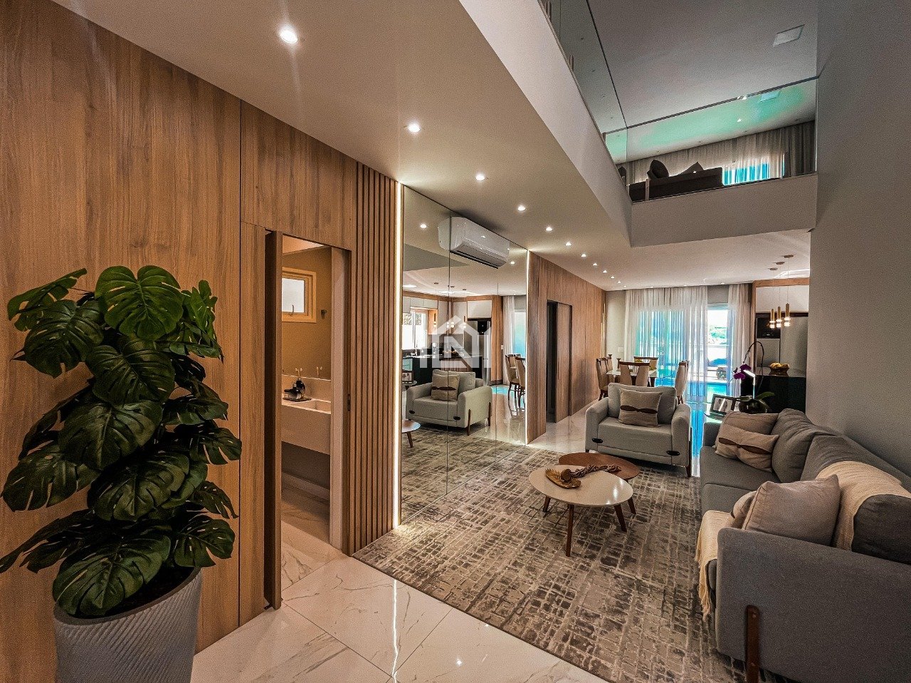 casa a venda no condominio reserva santa paula - sala de estar