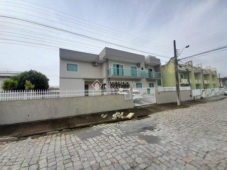 JOSE DA COSTA FLORES - facade02.jpg