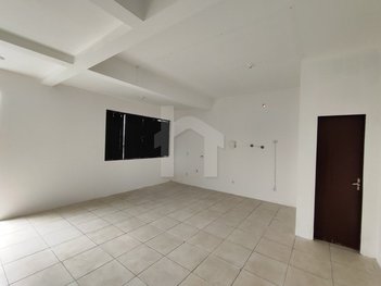 office em Rua Venâncio da Silva Porto, Vila Lenzi - Jaraguá do Sul - SC
