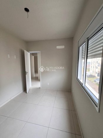 apartment em Estrada dos Capistranos, Jardim Betânia - Cachoeirinha - RS