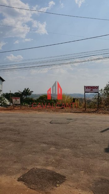 land_lot em Avenida Antonieta Esper Kallas, Parque Mariela - Varginha - MG