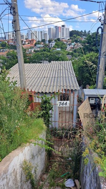Cômodo Condomínio