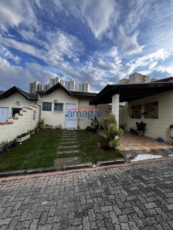 house em Nadim Ruston, Loteamento Jardim Sol Nascente - Jacareí - SP