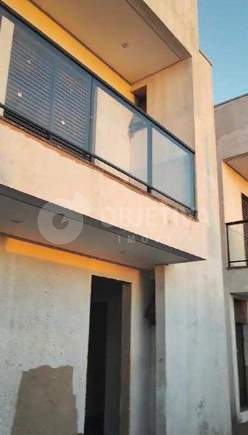 house em Rua Belkina Carvalho Cunha, Jardim Colina - Uberlândia - MG