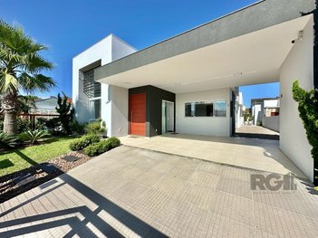 house em Rua Rio Comandaí, Centro - Xangri-Lá - RS