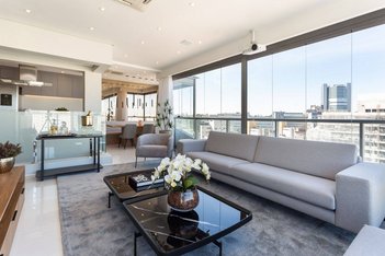 apartment em Rua Oscar Freire, Pinheiros - São Paulo - SP