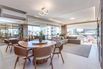 apartment em Rua Casemiro de Abreu, Boa Vista - Porto Alegre - RS