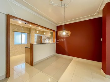 apartment em Rua Duque de Caxias, Centro Histórico - Porto Alegre - RS