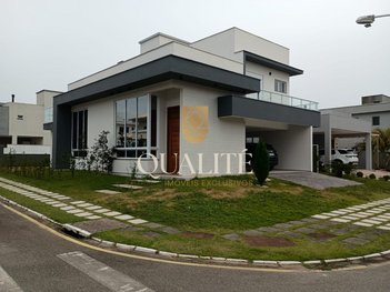 house em Avenida Red Park, São João do Rio Vermelho - Florianópolis - SC