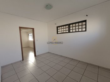 house em Avenida Petrarca Bacchi, Vila Maria - Botucatu - SP