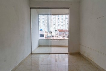apartment em QE 40 Conjunto E, Guará II - Brasília - DF