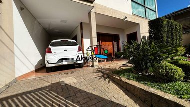 house em Rua Benedito Valadares, Centro - Sete Lagoas - MG