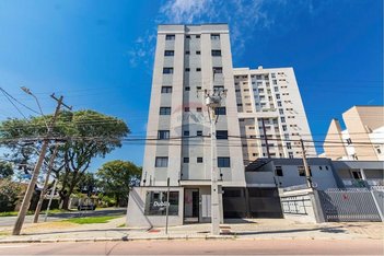 apartment em Rua Tenente Miguel Afonso Ribeiro Cubas, Capão Raso - Curitiba - PR