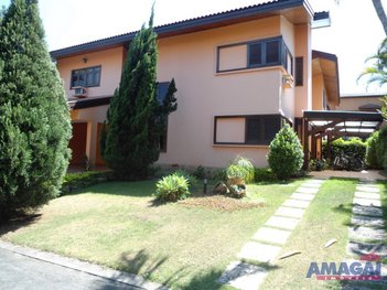 house em Rua Benedita Fama Vianna, Condomínio Terras de Sant'Anna - Jacareí - SP