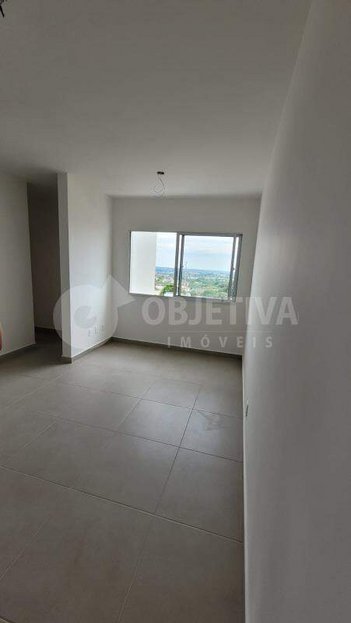 apartment em Rua José Rezende dos Santos, Marta Helena - Uberlândia - MG