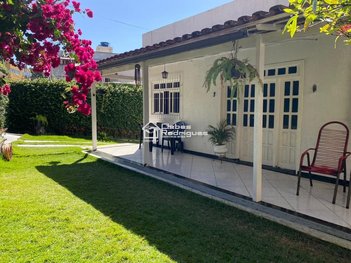 house em Rua Eugênio Cardoso Bodart, Coroado - Guarapari - ES