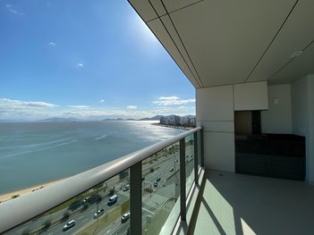 apartment em Jornalista Rubens De Arruda Ramos, Centro - Florianópolis - SC