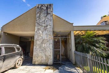house em Rua Napoleão Lopes, São Francisco - Curitiba - PR