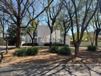 house em Alameda Juriti, Alphaville - Santana de Parnaíba - SP