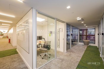 office em Rua Visconde de Nacar, Mercês - Curitiba - PR