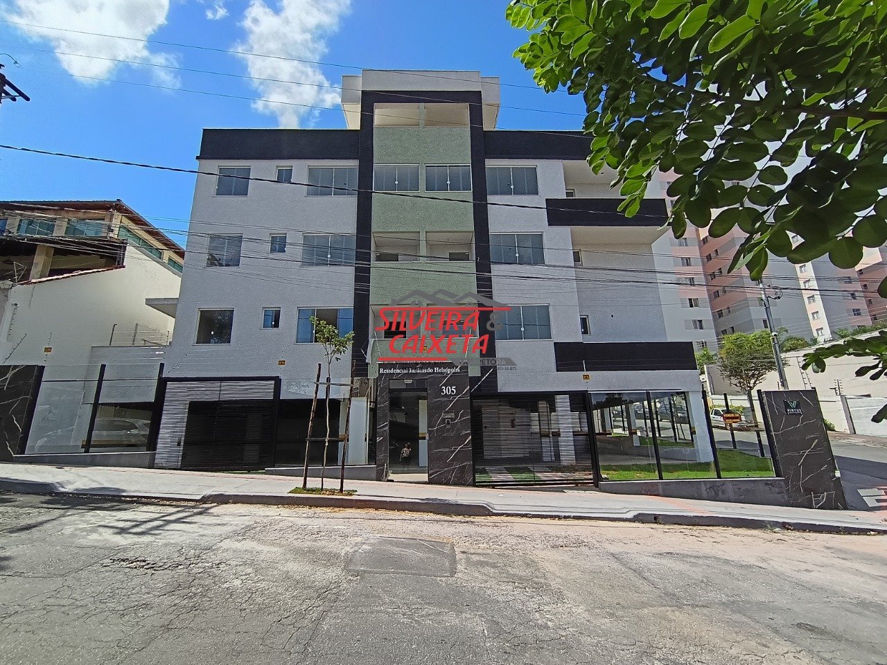 Apartamento com 2 quartos — Heliópolis, Belo Horizonte