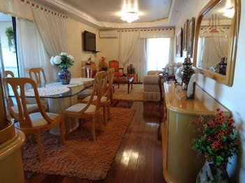 apartment em Rua São Vicente, Rio Branco - Porto Alegre - RS