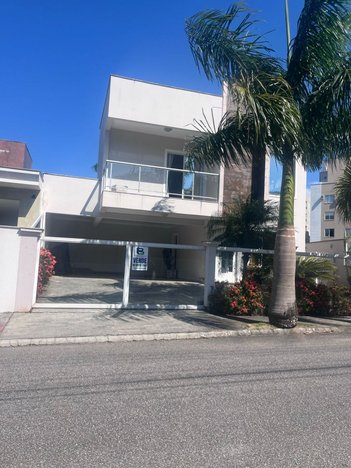 house em Rua das Cambiúnas, Pedra Branca - Palhoça - SC