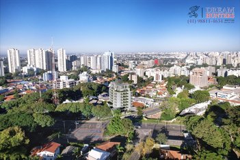 apartment em Avenida Senador Souza Naves, Cristo Rei - Curitiba - PR