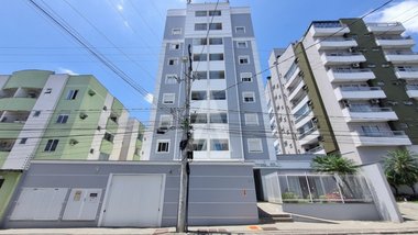 apartment em Rua Félix Heinzelmann, Santo Antônio - Joinville - SC