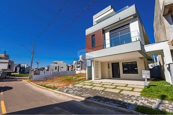 house em Rua Irma Schreiner Maran, Santa Cândida - Curitiba - PR