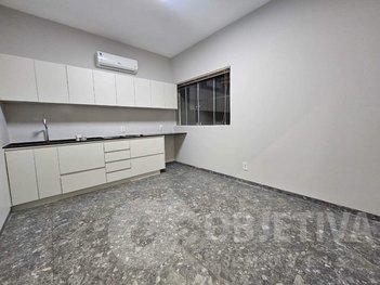 office em Avenida Araguari, Martins - Uberlândia - MG