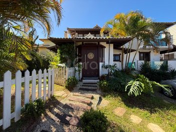 house em Rodovia Doutor Antônio Luiz Moura Gonzaga, Rio Tavares - Florianópolis - SC