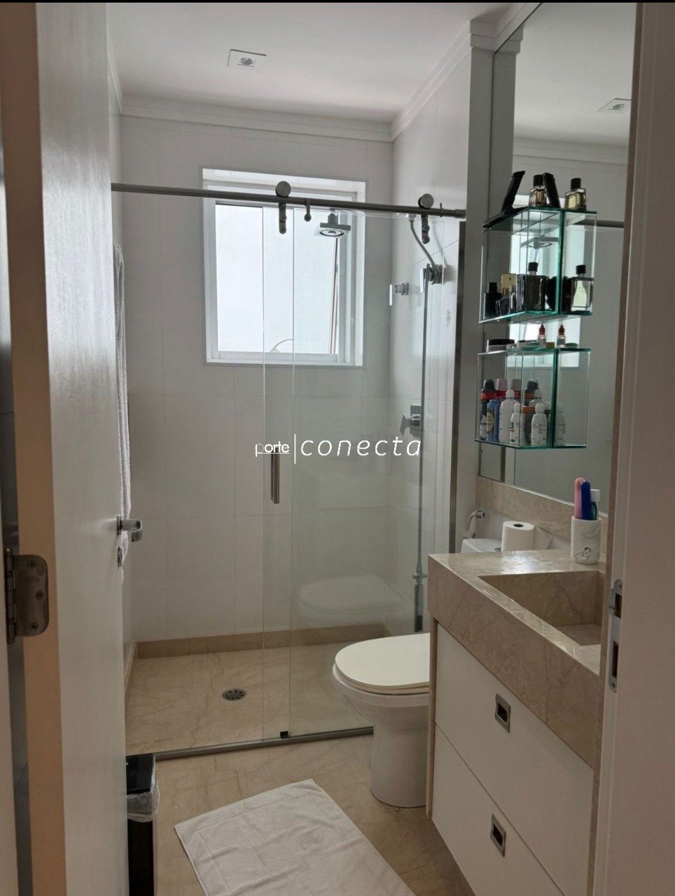 WhatsApp Image 2025-11-26 at 15.49