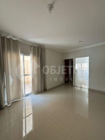 apartment em Rua Vênus, Jardim Brasília - Uberlândia - MG
