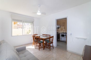apartment em Travessa Serafim Terra, Jardim Botânico - Porto Alegre - RS