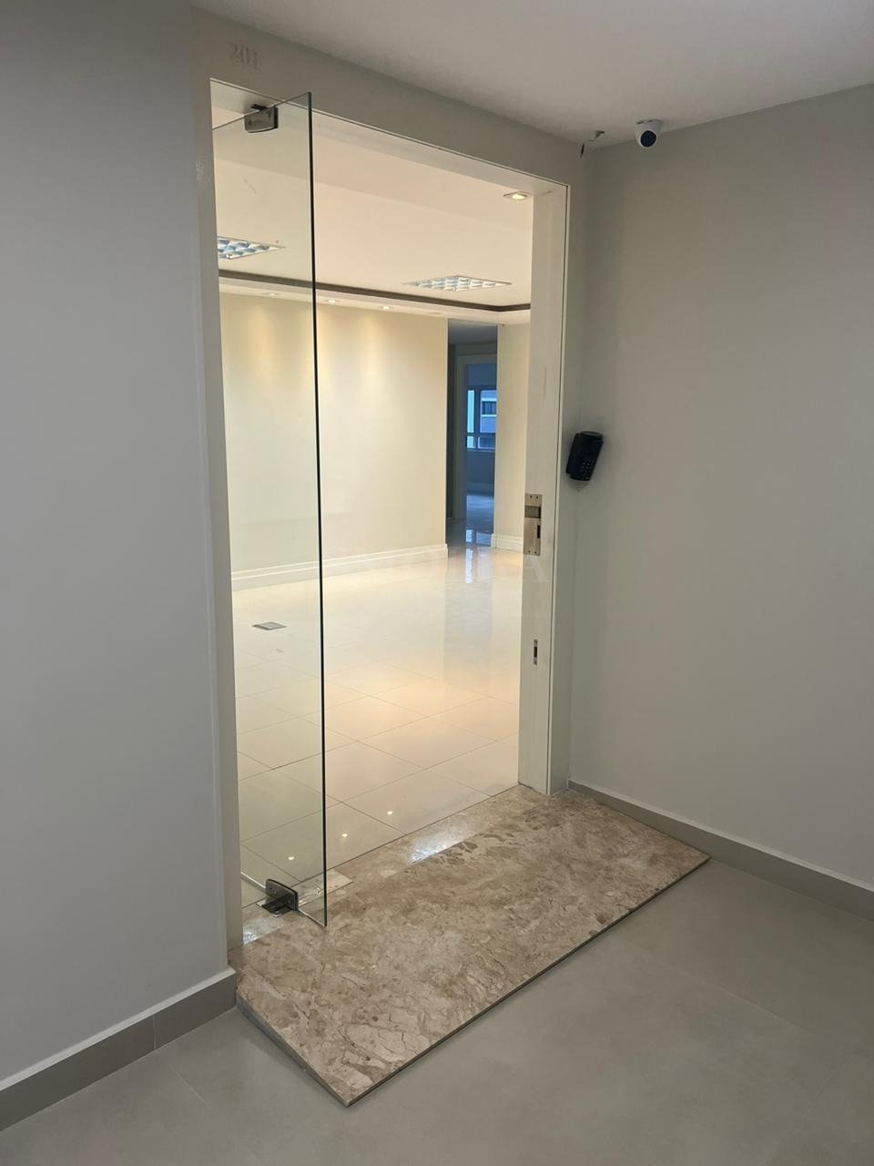 WhatsApp Image 2024-05-15 at 18.03