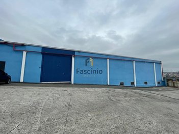 industrial em Rua Aeroporto, Chácaras Marco - Barueri - SP