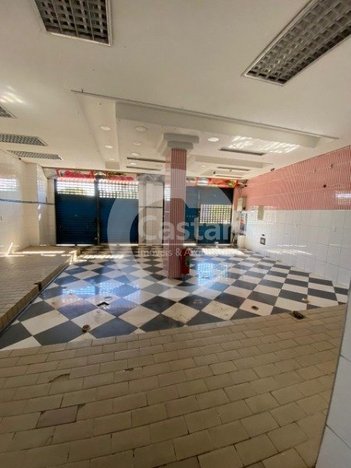 commercial_property em Praça Padre Lourenço Barendse, Quinta da Paineira - São Paulo - SP