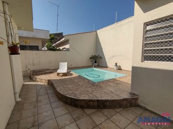 commercial_building em Rua Cônego Benedito Rodrigues da Cunha, Jardim Pereira do Amparo - Jacareí - SP