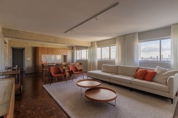 apartment em Avenida Visconde de Guarapuava, Batel - Curitiba - PR