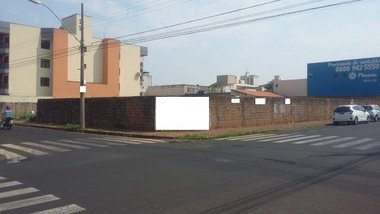 land_lot em Avenida Brasil, Brasil - Uberlândia - MG