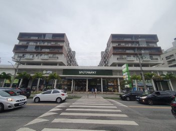 apartment em João Pio Duarte Silva, Córrego Grande - Florianópolis - SC