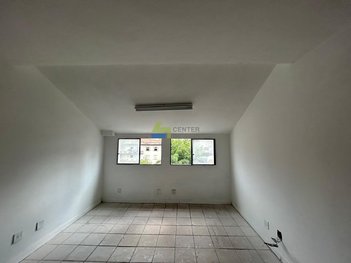 commercial_building em Treze de Maio, Bela Vista - São Paulo - SP
