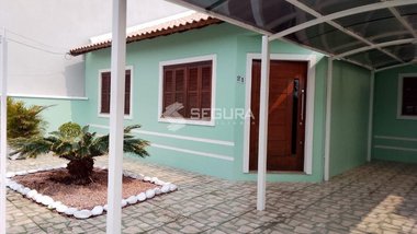 house em Rua Rui Bitencourt, Olaria - Canoas - RS