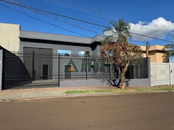 industrial em Avenida Chepli Tanus Daher, Cafezal - Londrina - PR