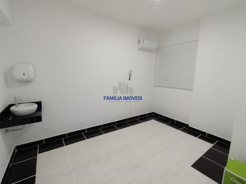 office em Doutor Carvalho de Mendonça, Vila Belmiro - Santos - SP